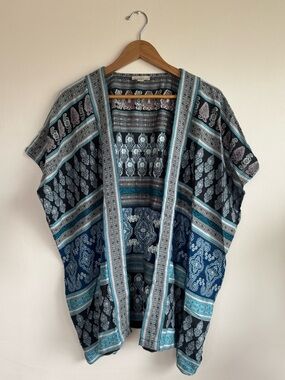 LOFT Boho Blue & White Paisley Patchwork Light Kimono Wrap Top Oversized Small